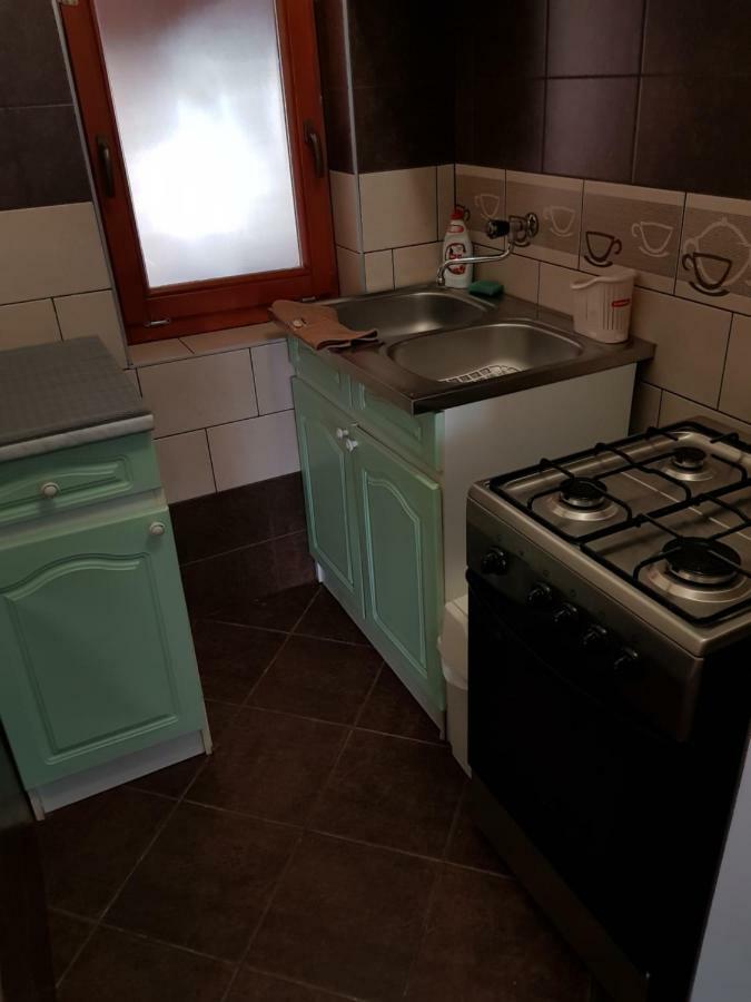 Varga Vendégház Tiszakécske Exterior foto